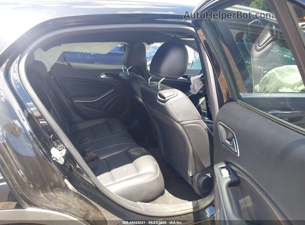 WDCTG4GBXGJ190377 2016 MERCEDES-BENZ GLA 250 Black VIN კოდის სტიკერის ხედი