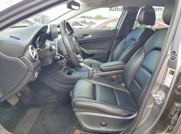 WDCTG4GBXGJ208277 2016 MERCEDES-BENZ GLA Gray Front interior view