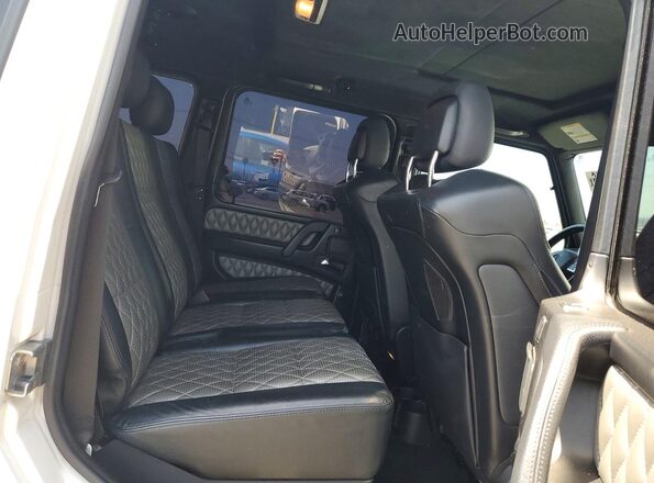 WDCYC7DF2GX255908 2016 MERCEDES-BENZ G-CLASS White Widok wnętrza z tyłu