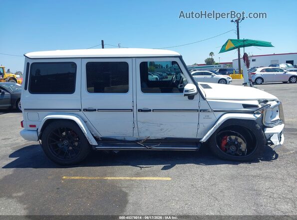 WDCYC7DF3HX262934 2017 MERCEDES-BENZ AMG G 63 White Widok wnętrza z tyłu