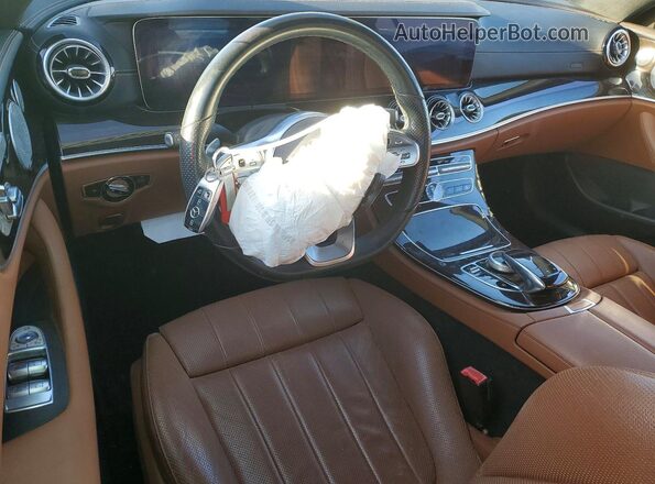 WDD1J6HB6KF090951 2019 MERCEDES-BENZ E Белый Вид панели приборов