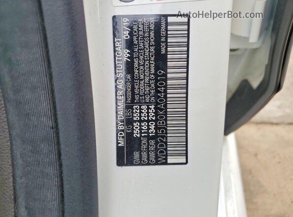 WDD2J5JB0KA044019 2019 MERCEDES-BENZ CLS-CLASS White Engine compartment view