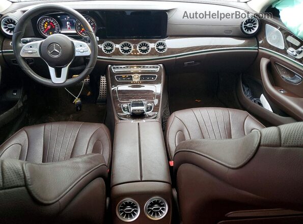 WDD2J5JB0KA044019 2019 MERCEDES-BENZ CLS-CLASS White Dashboard view
