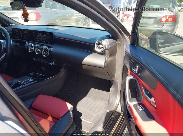 WDD3G4EB0KW027683 2019 MERCEDES-BENZ A 220 Gray წინა სალონის ხედი