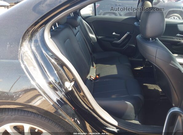 WDD3G4EB3KW024437 2019 MERCEDES-BENZ A 220 Black Vista de la etiqueta del VIN