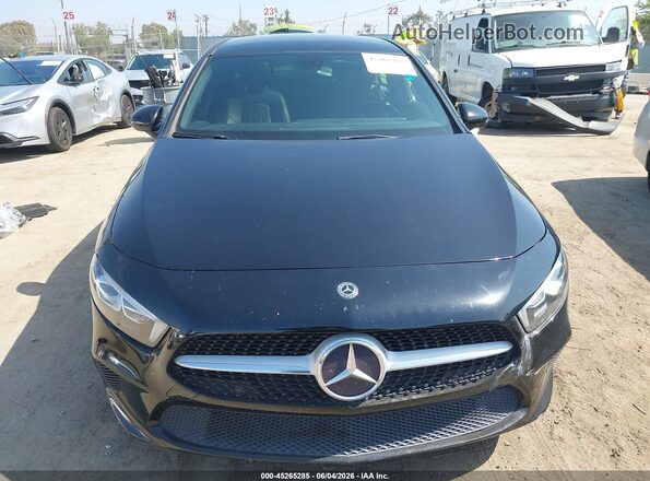 WDD3G4EB4KW034426 2019 MERCEDES-BENZ A 220 Black Սարքավորումների վահանակի տեսք