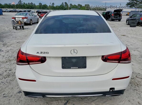 WDD3G4EB4KW035429 2019 MERCEDES-BENZ A White 