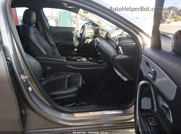WDD3G4EB5KW020390 2019 MERCEDES-BENZ A 220 Gray Սալոնի դիմացի տեսք