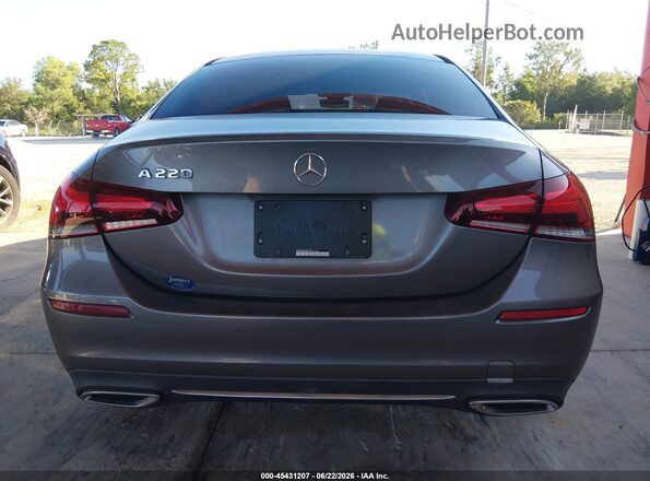WDD3G4EB5KW020390 2019 MERCEDES-BENZ A 220 Gray 