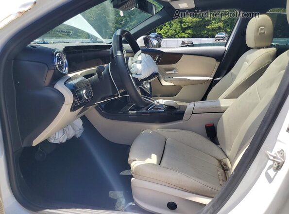 WDD3G4EB6KW020706 2019 MERCEDES-BENZ A220 Silver Front interior view