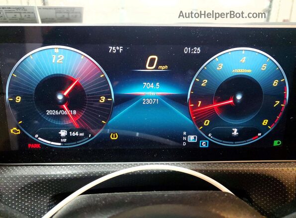WDD3G4EB6KW027977 2019 MERCEDES-BENZ A Red Widok zestawu wskaźników