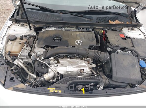 WDD3G4EB6LW042321 2020 MERCEDES-BENZ A 220 White Widok z tyłu