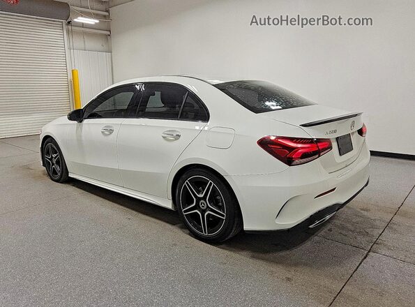 WDD3G4EB8KW005429 2019 MERCEDES-BENZ A White 