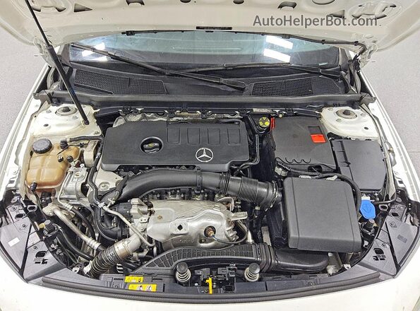 WDD3G4EB8KW005429 2019 MERCEDES-BENZ A White 