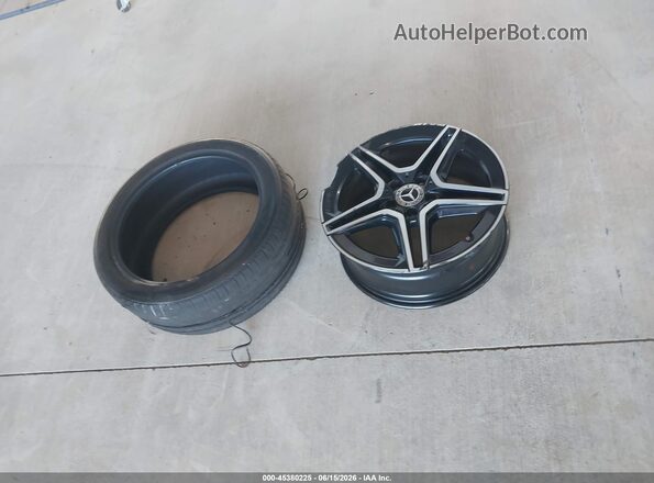 WDD3G4EBXKW001222 2019 MERCEDES-BENZ A 220 Gray Սարքավորումների վահանակի տեսք