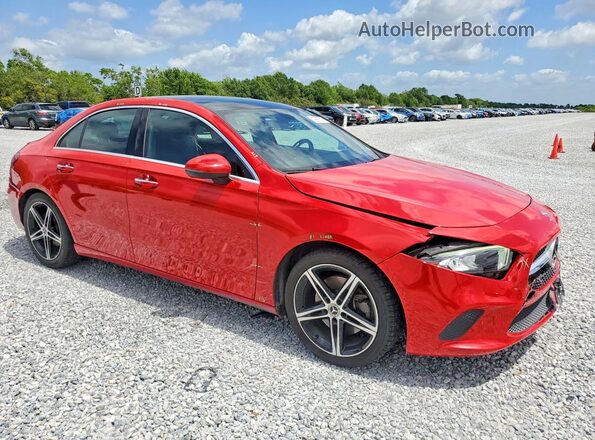 WDD3G4EBXKW015802 2019 MERCEDES-BENZ A-CLASS Red Delantero derecho