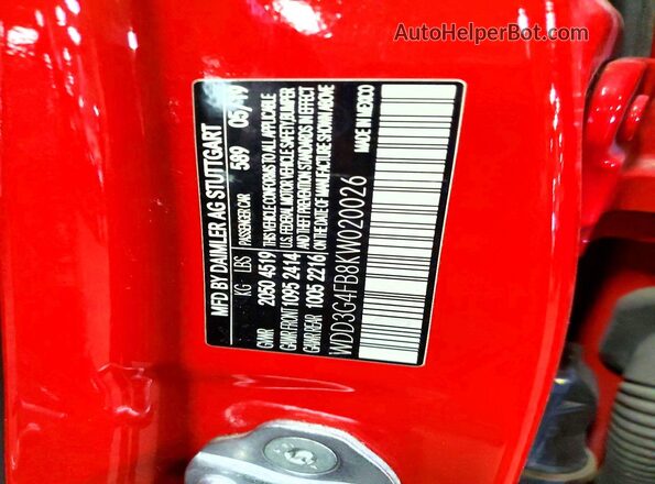 WDD3G4FB8KW020026 2019 MERCEDES-BENZ A Red Widok komory silnika