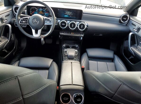 WDD3G4FB9LW036673 2020 MERCEDES-BENZ A Black Vista del salpicadero