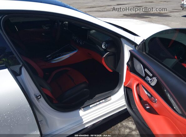 WDD7X8JB2KA006670 2019 MERCEDES-BENZ AMG GT 63 4-DOOR COUPE White Front interior view