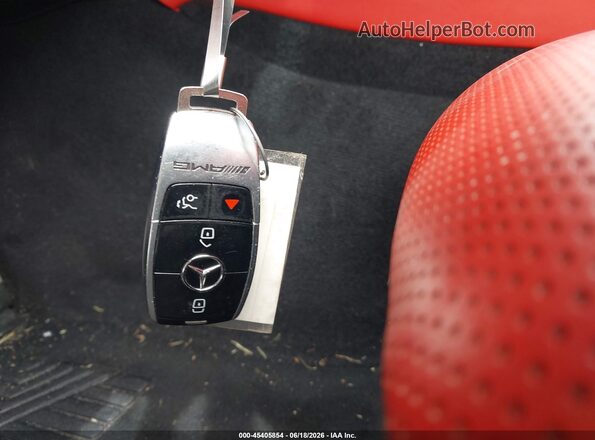 WDD7X8JB3KA008220 2019 MERCEDES-BENZ AMG GT 63 4-DOOR COUPE White Dashboard view