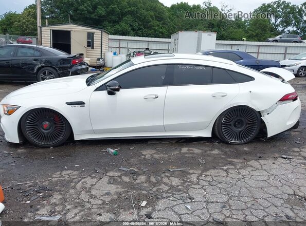 WDD7X8JB3KA008220 2019 MERCEDES-BENZ AMG GT 63 4-DOOR COUPE White 360 interior view