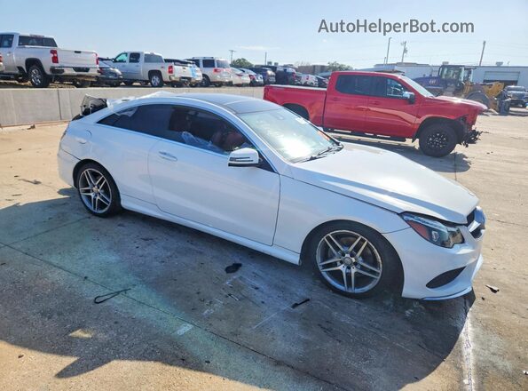 WDDKJ6FBXGF325673 2016 MERCEDES-BENZ E-CLASS White Front right