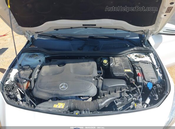WDDSJ4EB0GN303970 2016 MERCEDES-BENZ CLA 250 Beige Rear view