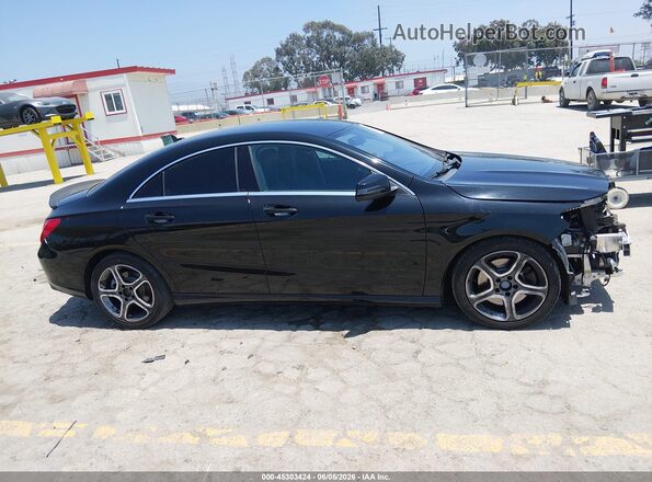 WDDSJ4EB0JN677602 2018 MERCEDES-BENZ CLA 250 Black Widok wnętrza 360 stopni