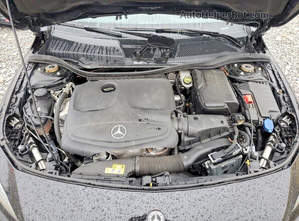WDDSJ4EB1JN622673 2018 MERCEDES-BENZ CLA-CLASS Black Vista interior trasera