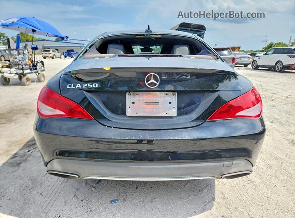 WDDSJ4EB2JN643189 2018 MERCEDES-BENZ CLA-CLASS Black Widok z tyłu