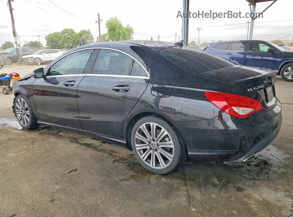 WDDSJ4EB2KN749885 2019 MERCEDES-BENZ CLA-CLASS Black Tył lewy