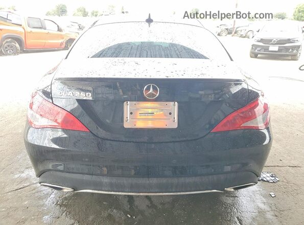 WDDSJ4EB2KN749885 2019 MERCEDES-BENZ CLA-CLASS Black Widok z tyłu