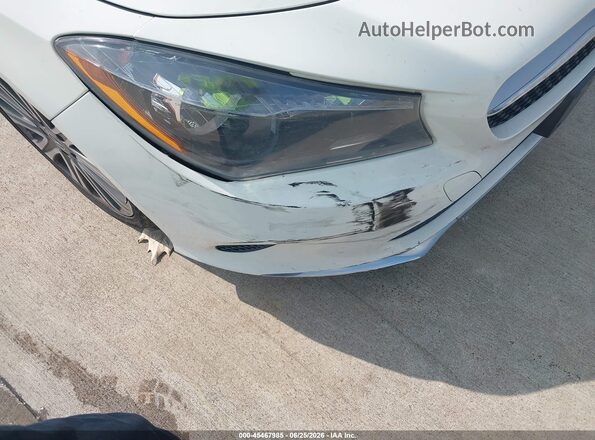 WDDSJ4EB4JN576241 2018 MERCEDES-BENZ CLA 250 White Դիմացի տեսք
