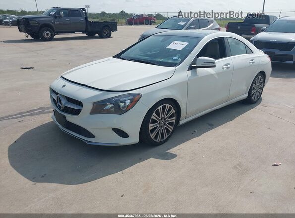 WDDSJ4EB4JN576241 2018 MERCEDES-BENZ CLA 250 White Առջևի ձախ երեք քառորդ տեսարան