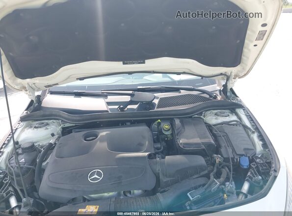 WDDSJ4EB4JN576241 2018 MERCEDES-BENZ CLA 250 White Հետևի տեսք
