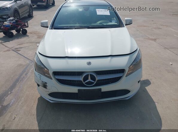 WDDSJ4EB4JN576241 2018 MERCEDES-BENZ CLA 250 White Սարքավորումների վահանակի տեսք
