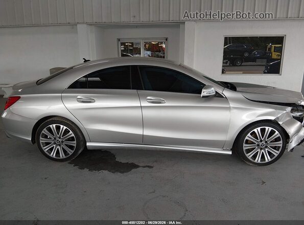 WDDSJ4EB4JN604460 2018 MERCEDES-BENZ CLA 250 Silver Սարքավորումների վահանակի տեսք