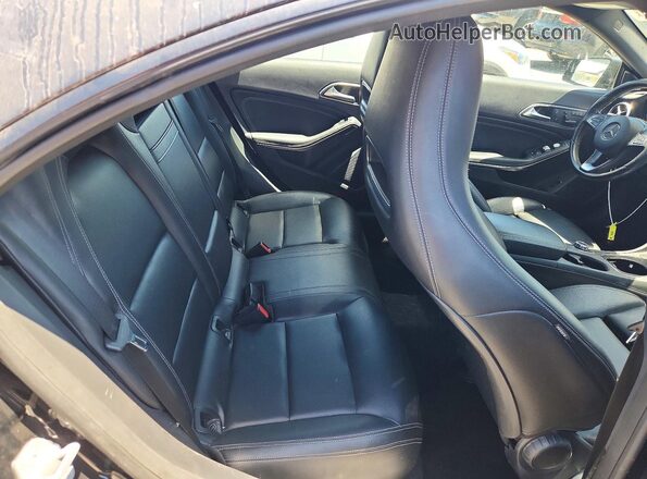 WDDSJ4EB5GN342392 2016 MERCEDES-BENZ CLA-CLASS Black Հետևի նստատեղերի տեսք