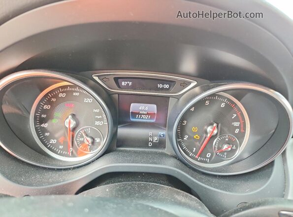 WDDSJ4EB5JN601177 2018 MERCEDES-BENZ CLA-CLASS Silver Widok zestawu wskaźników