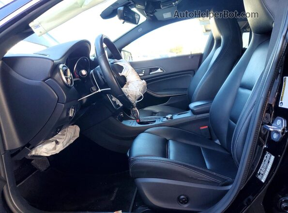 WDDSJ4EB5KN726889 2019 MERCEDES-BENZ CLA-CLASS Black წინა სალონის ხედი
