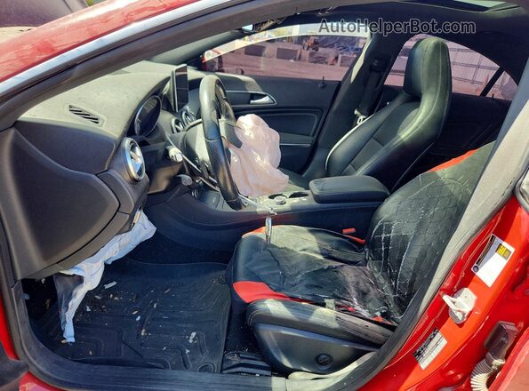 WDDSJ4EB6GN290559 2016 MERCEDES-BENZ CLA-CLASS Red Вид салону спереду