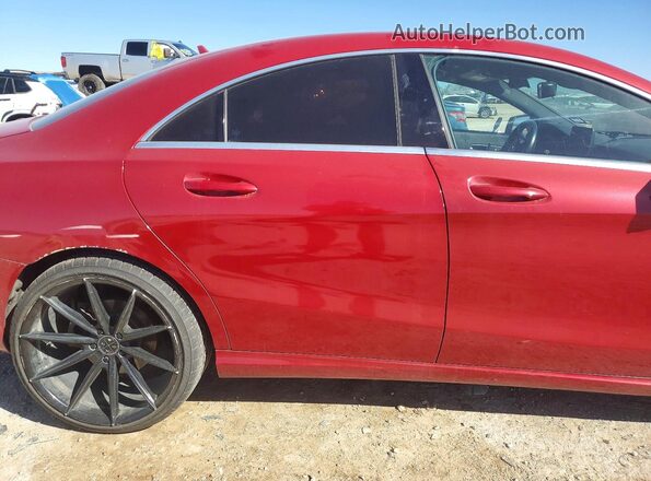 WDDSJ4EB6HN422463 2017 MERCEDES-BENZ CLA-CLASS Red Հետևի նստատեղերի տեսք