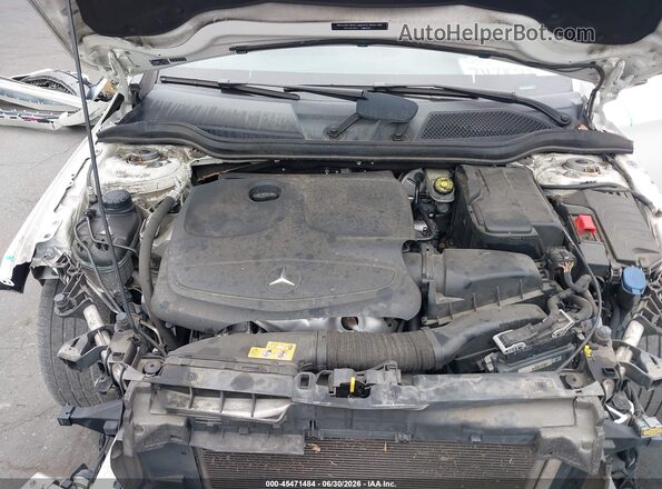 WDDSJ4EB6HN430451 2017 MERCEDES-BENZ CLA 250 White Widok z tyłu