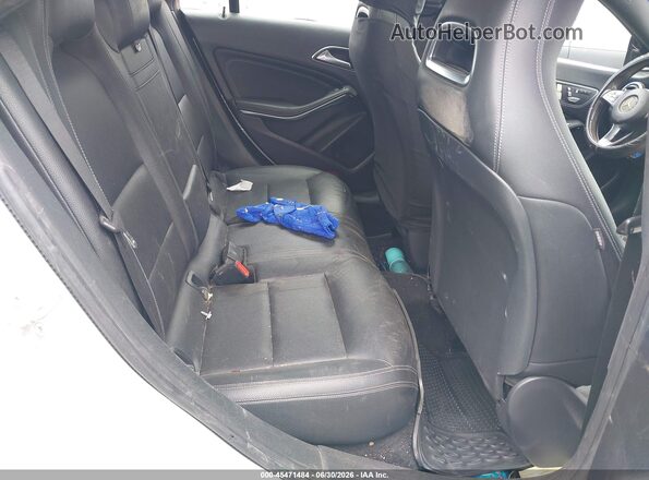 WDDSJ4EB6HN430451 2017 MERCEDES-BENZ CLA 250 White Widok naklejki z numerem VIN