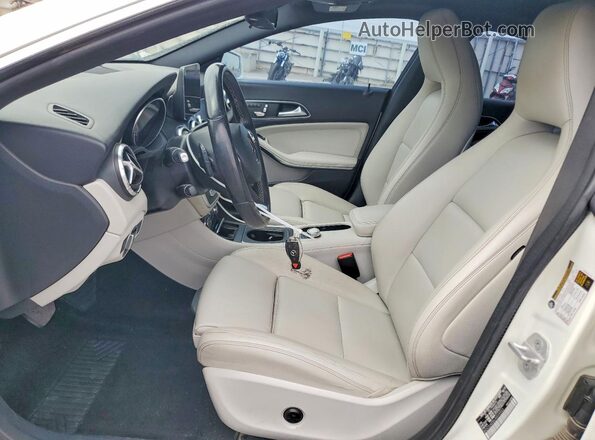 WDDSJ4EB6JN599553 2018 MERCEDES-BENZ CLA-CLASS Белый 
