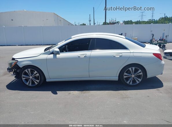 WDDSJ4EB8GN299702 2016 MERCEDES-BENZ CLA 250 White 
