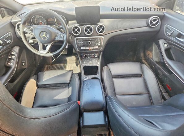 WDDSJ4EB8JN506127 2018 MERCEDES-BENZ CLA-CLASS Black Առջևի վահանակի տեսք