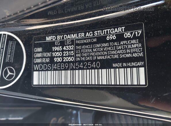 WDDSJ4EB9JN542540 2018 MERCEDES-BENZ CLA 250 Black Vista del compartimento del motor