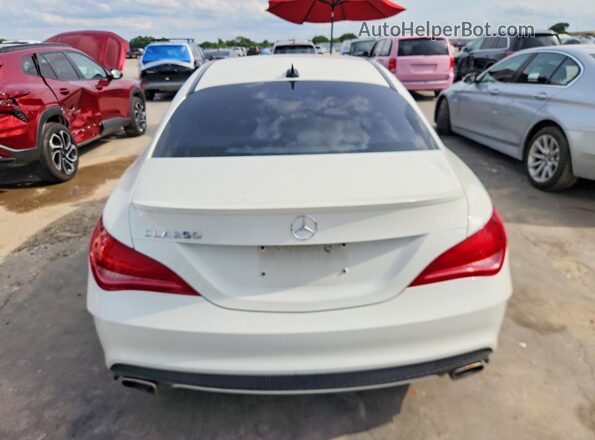 WDDSJ4EBXGN336216 2016 MERCEDES-BENZ CLA-CLASS White Вид ззаду