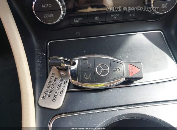 WDDSJ4EBXJN526721 2018 MERCEDES-BENZ CLA 250 Белый Вид панели приборов